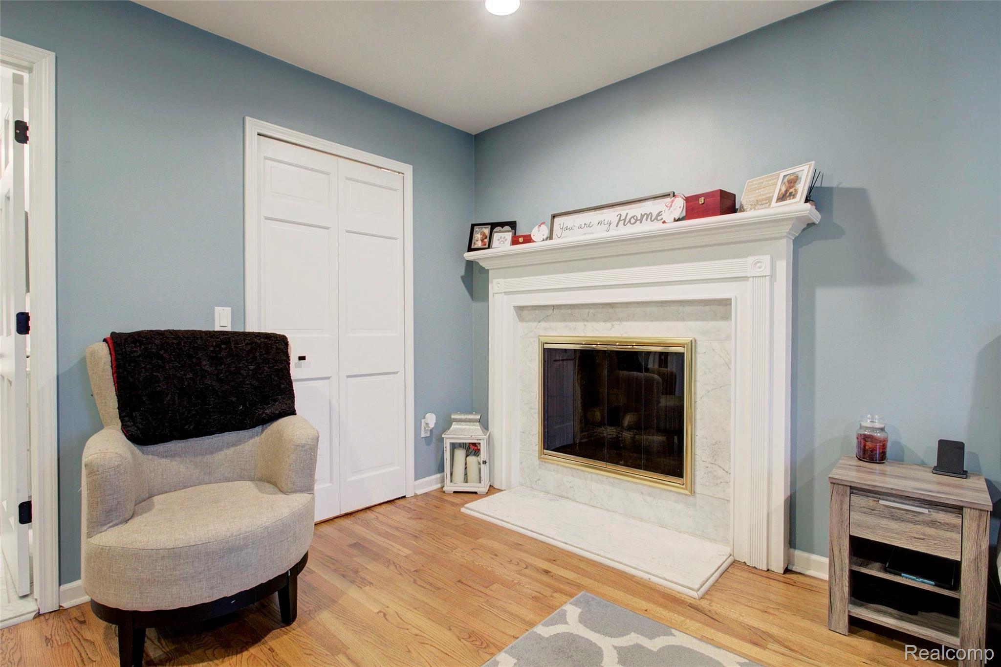 7345 Kingsbridge Road Canton, MI 48187 - Photo 60 of 98 4H8A2396_7_8.jpg