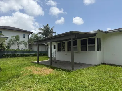 $7,250 | 7840 Southwest 71st Avenue, Miami, FL 33143