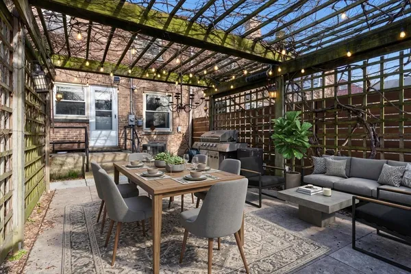 $549,000 | 2310 Brown Avenue, Evanston, IL 60201