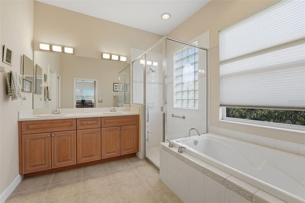 142 Rimini Way North Venice, FL 34275 - Photo 32 of 44