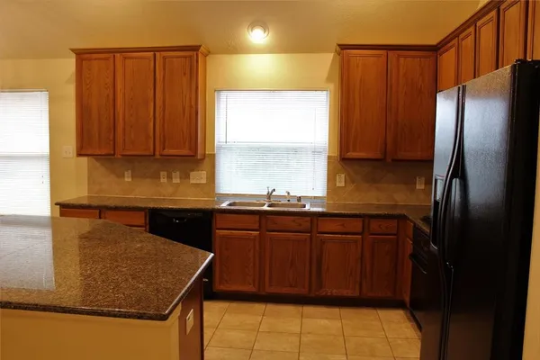 $2,475 | 7827 Iris Glen Lane, Richmond, TX 77407