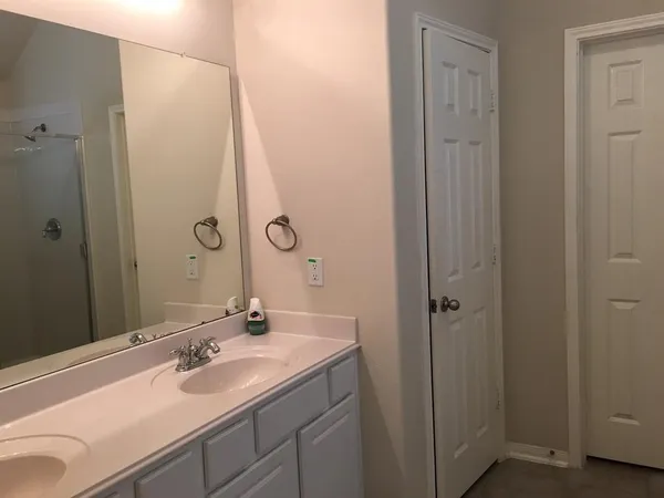 $2,475 | 7827 Iris Glen Lane, Richmond, TX 77407