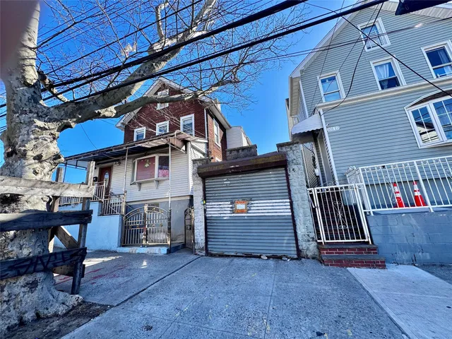 a view of a house with a patio