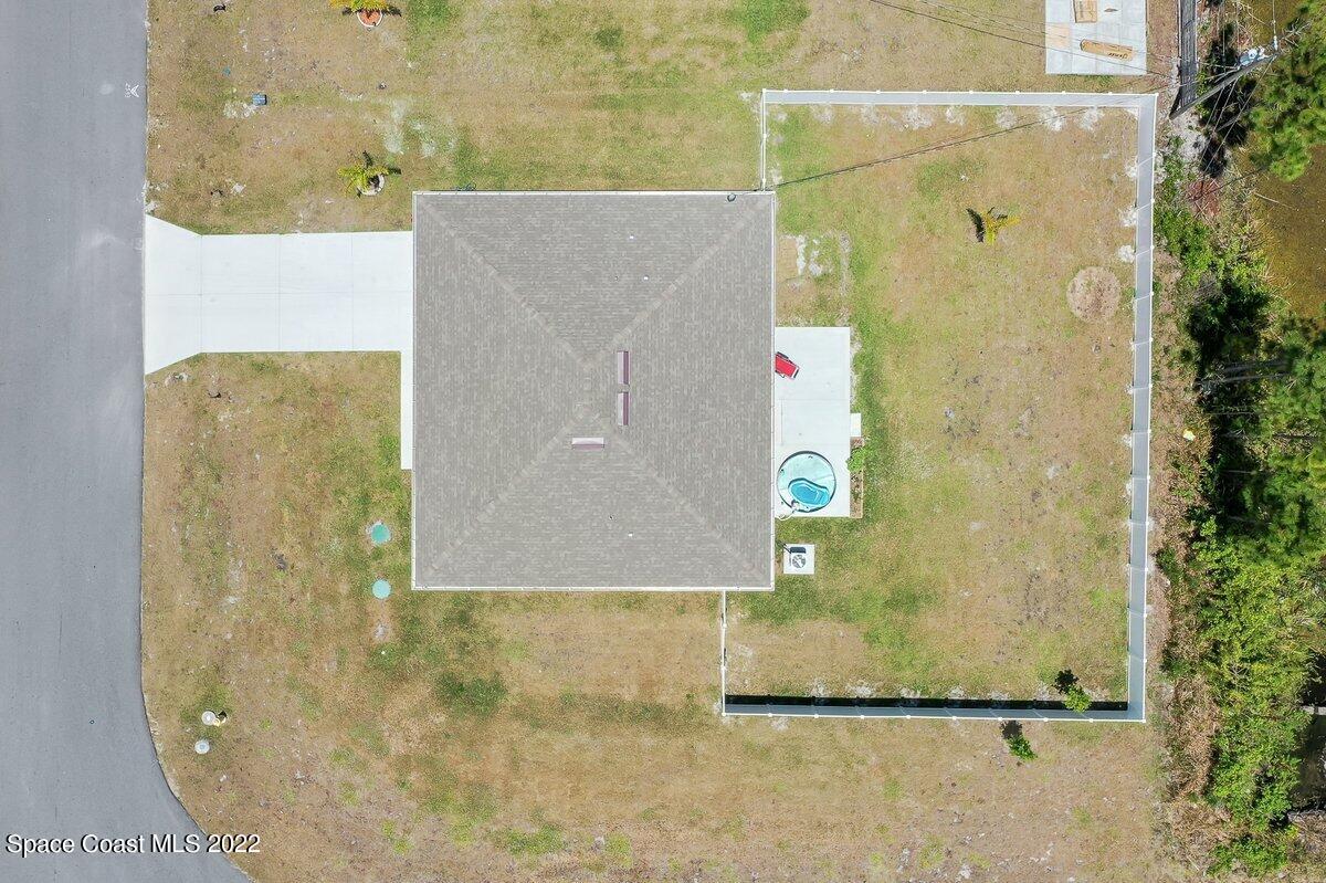 895 Fletcher Road Southeast Palm Bay, FL 32909 - Photo 3 of 25 top