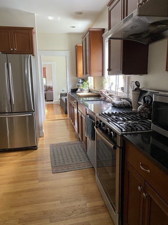 98-100 Payson Road Belmont, MA 02478 - Photo 6 of 28 Gallery Image 6
