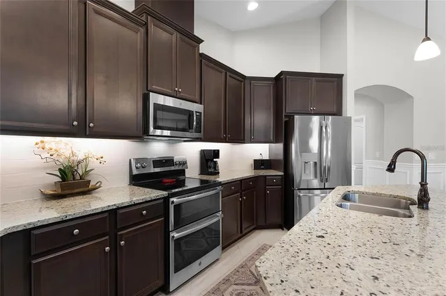 $2,700 | 1112 Narcoossee Del Sol Boulevard, St. Cloud, FL 34771