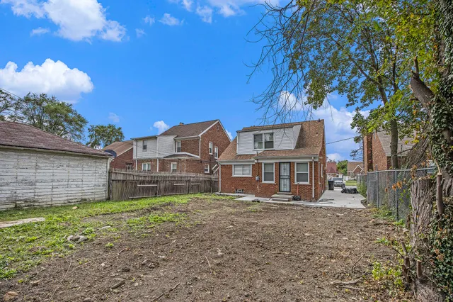 $160,000 | 10793 Outer Drive East, Detroit, MI 48224