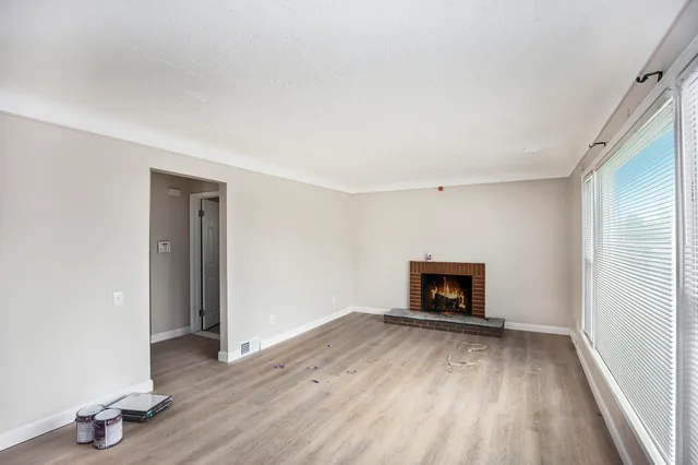 $160,000 | 10793 Outer Drive East, Detroit, MI 48224