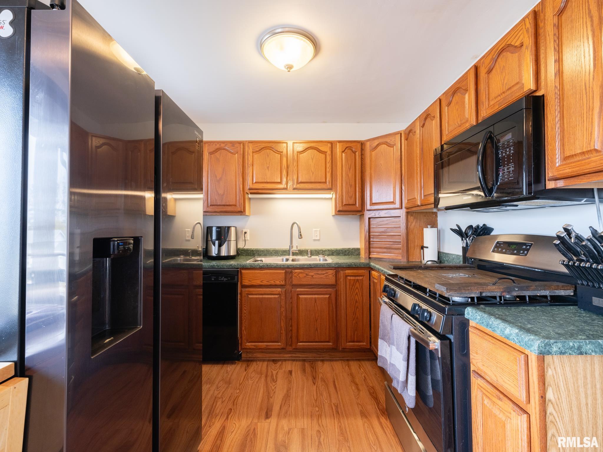 6522 North Randwick Road Peoria, IL 61615 - Photo 15 of 50 Gallery Image 15