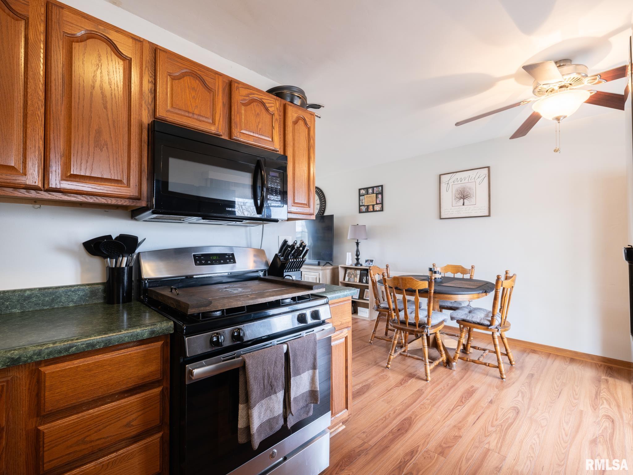 6522 North Randwick Road Peoria, IL 61615 - Photo 17 of 50 Gallery Image 17