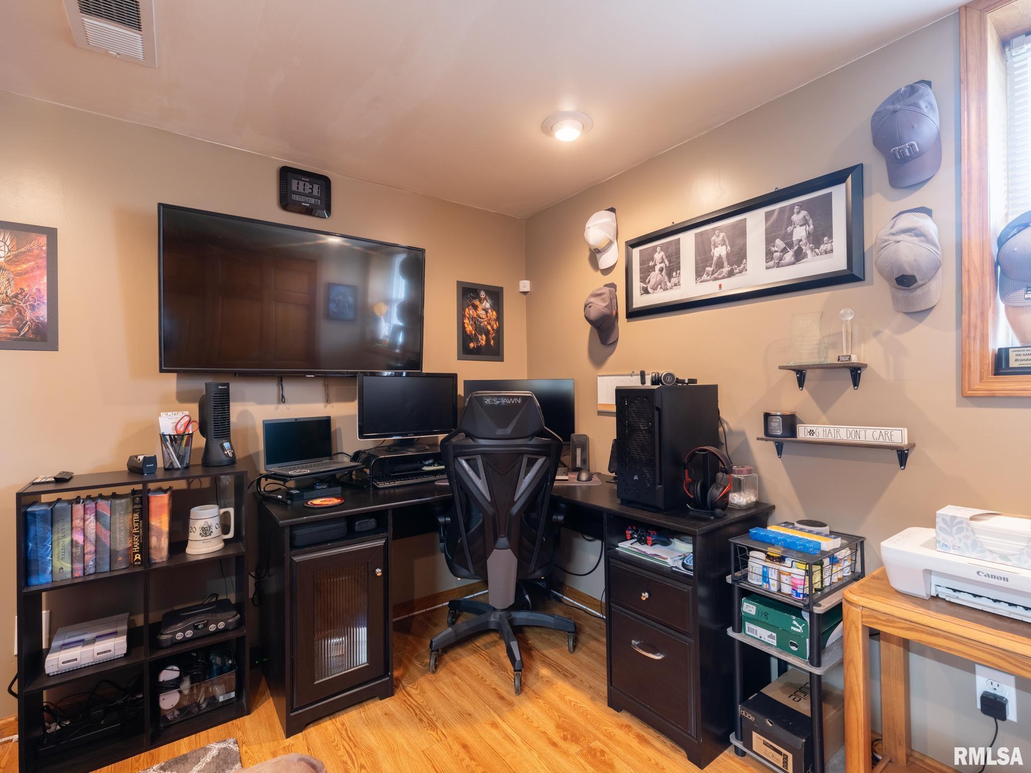 6522 North Randwick Road Peoria, IL 61615 - Photo 41 of 50 Gallery Image 41