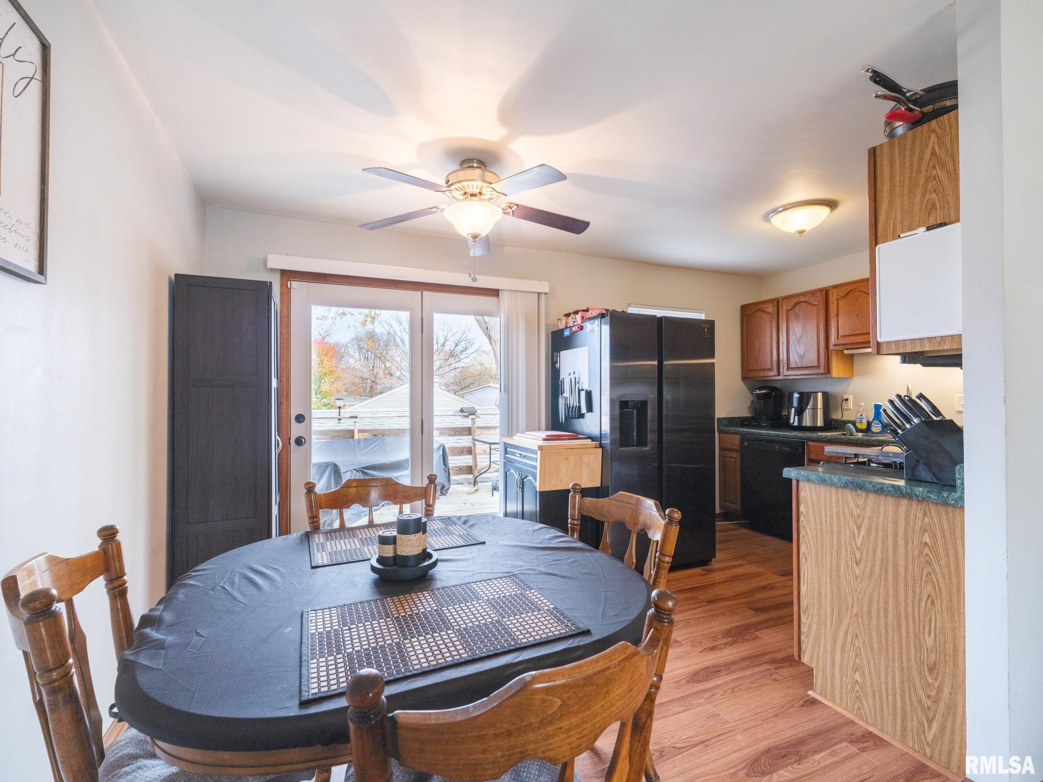 6522 North Randwick Road Peoria, IL 61615 - Photo 9 of 50 Gallery Image 9