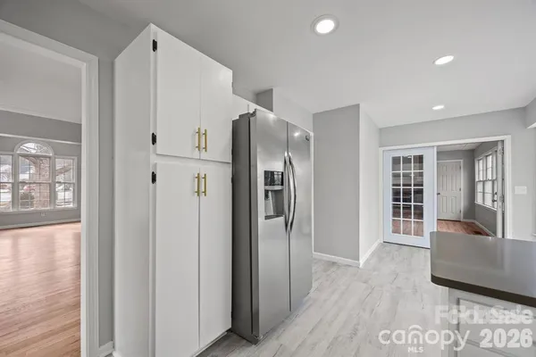 $2,800 | 23 Westmont Drive, Asheville, NC 28806