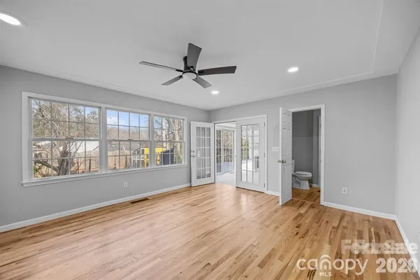 $2,800 | 23 Westmont Drive, Asheville, NC 28806