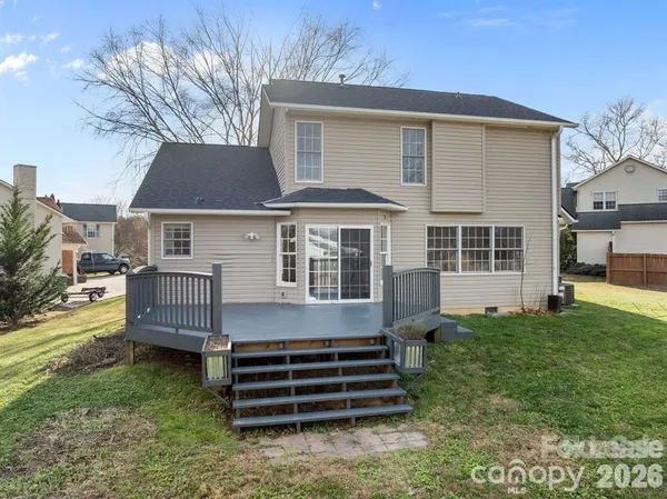 $2,800 | 23 Westmont Drive, Asheville, NC 28806