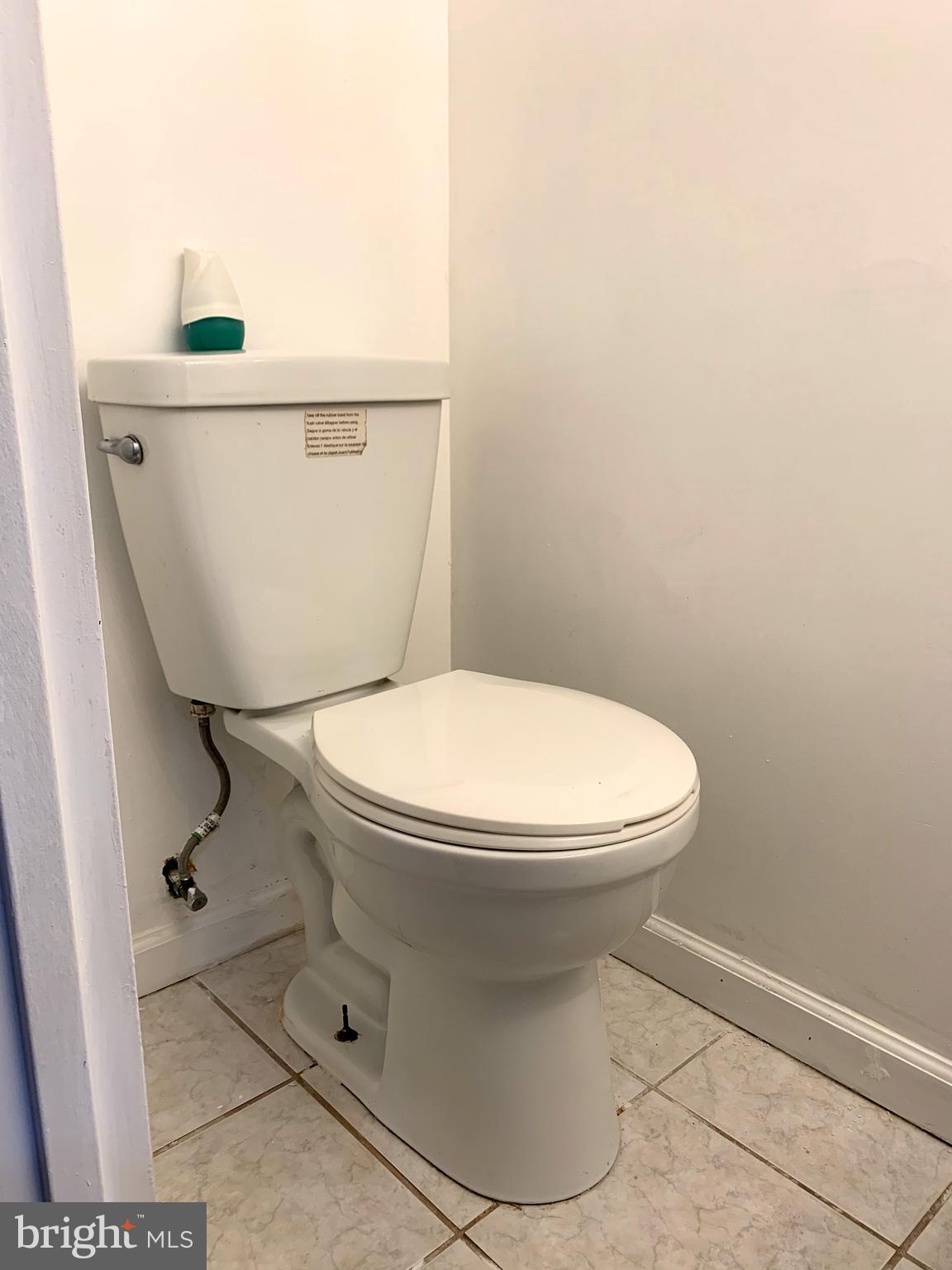 9635 Horizon Run Road, Unit 2G Montgomery Village, MD 20886 - Photo 17 of 33 Powder Room - Main Level