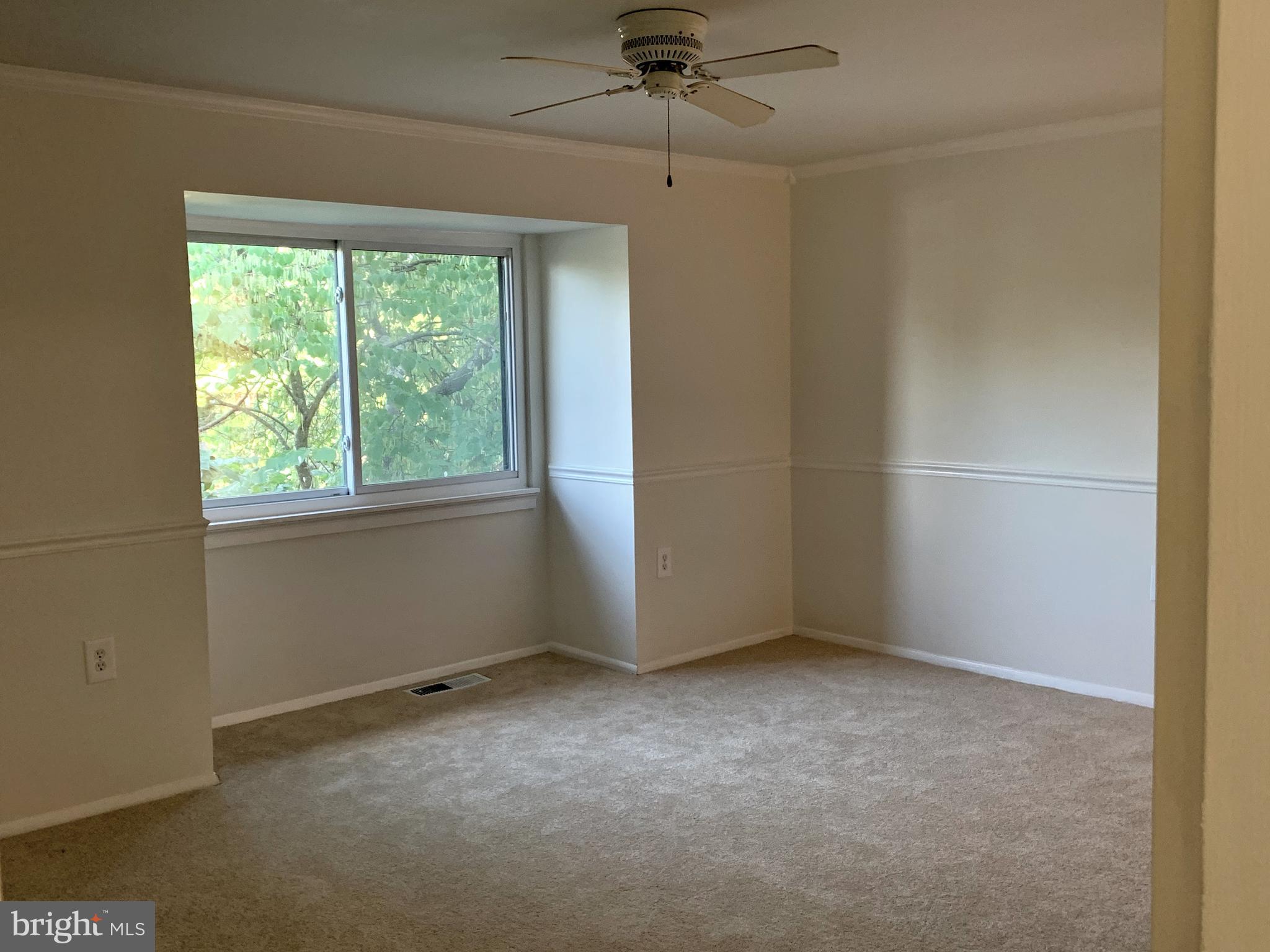 9635 Horizon Run Road, Unit 2G Montgomery Village, MD 20886 - Photo 22 of 33 Master-Bedroom
