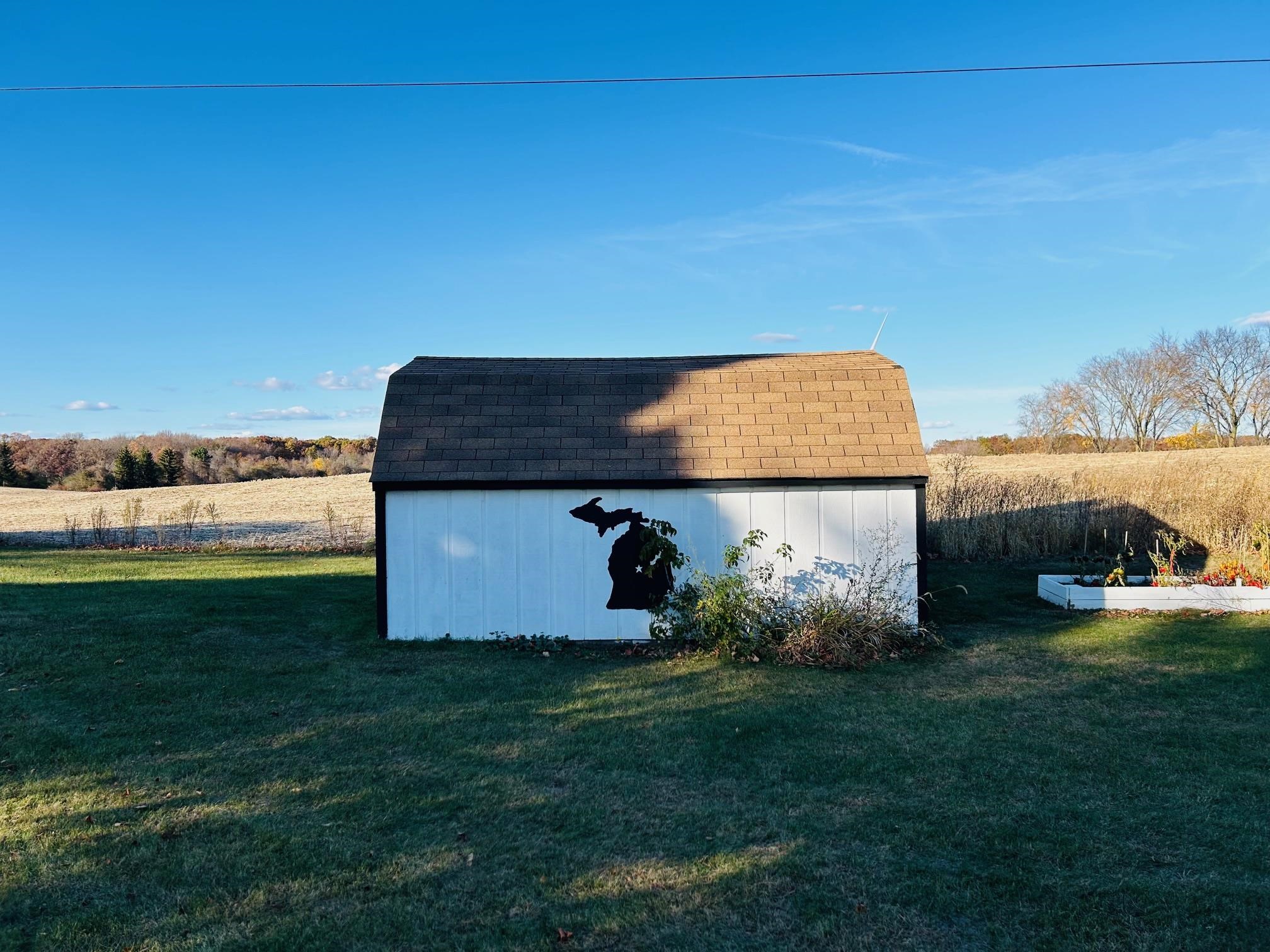 7405 East Fremont Road Shepherd, MI 48883 - Photo 6 of 45