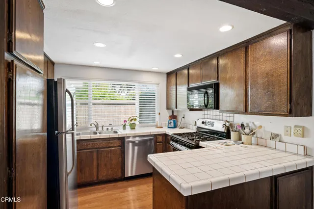 $599,900 | 5173 Teton Lane, Ventura, CA 93003