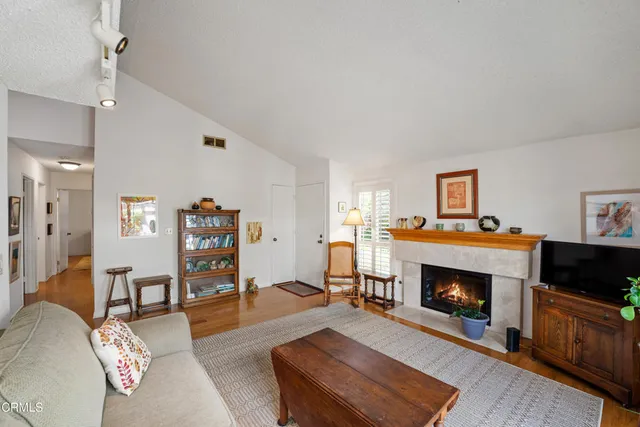 $599,900 | 5173 Teton Lane, Ventura, CA 93003