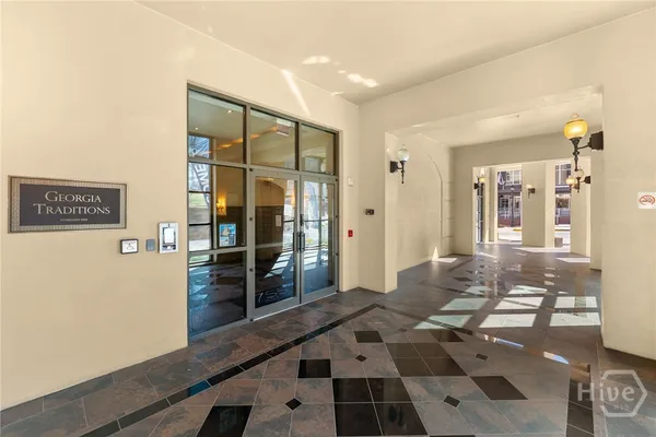 $885,000 | 755 East Broad Street, Unit 820, Athens, GA 30601