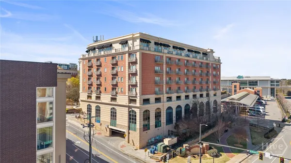 $885,000 | 755 East Broad Street, Unit 820, Athens, GA 30601
