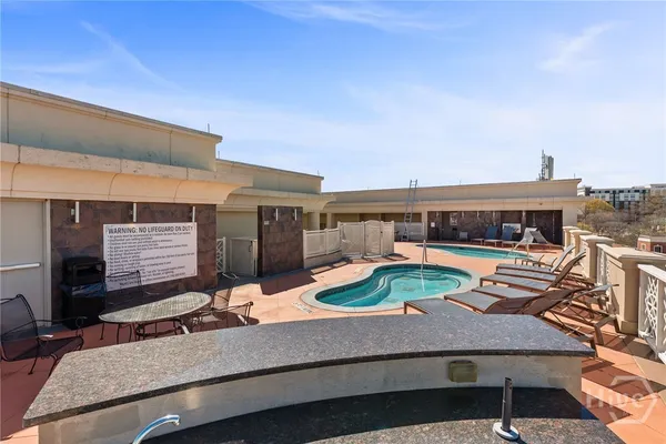 $885,000 | 755 East Broad Street, Unit 820, Athens, GA 30601