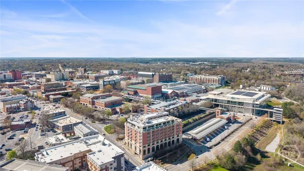 $885,000 | 755 East Broad Street, Unit 820, Athens, GA 30601