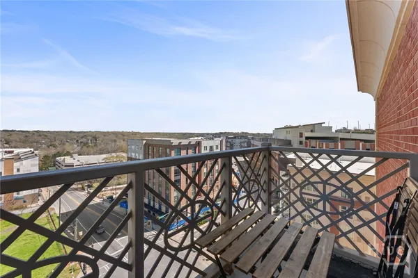 $885,000 | 755 East Broad Street, Unit 820, Athens, GA 30601