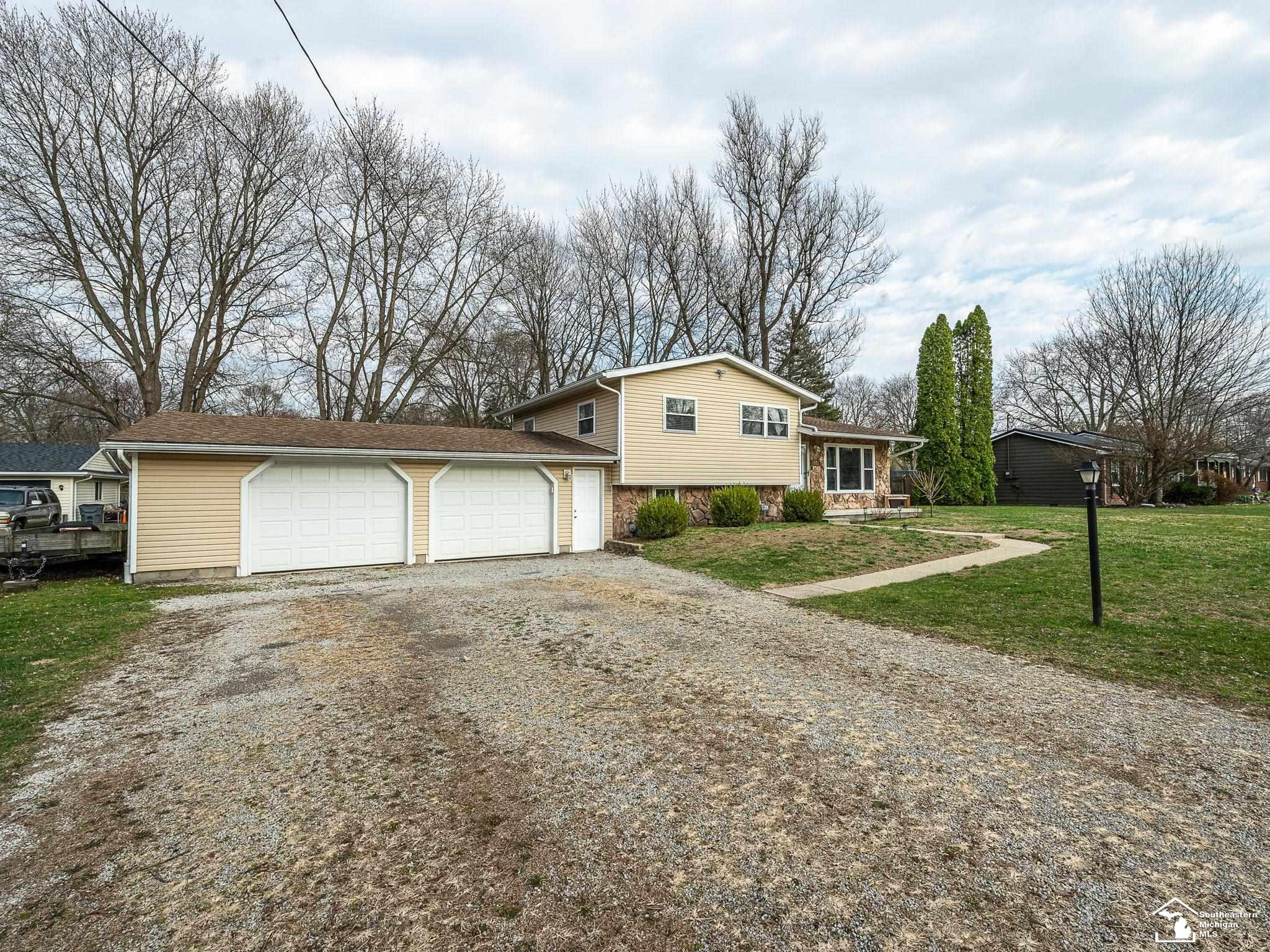 8872 Woodside Drive Temperance, MI 48182 - Photo 20 of 27