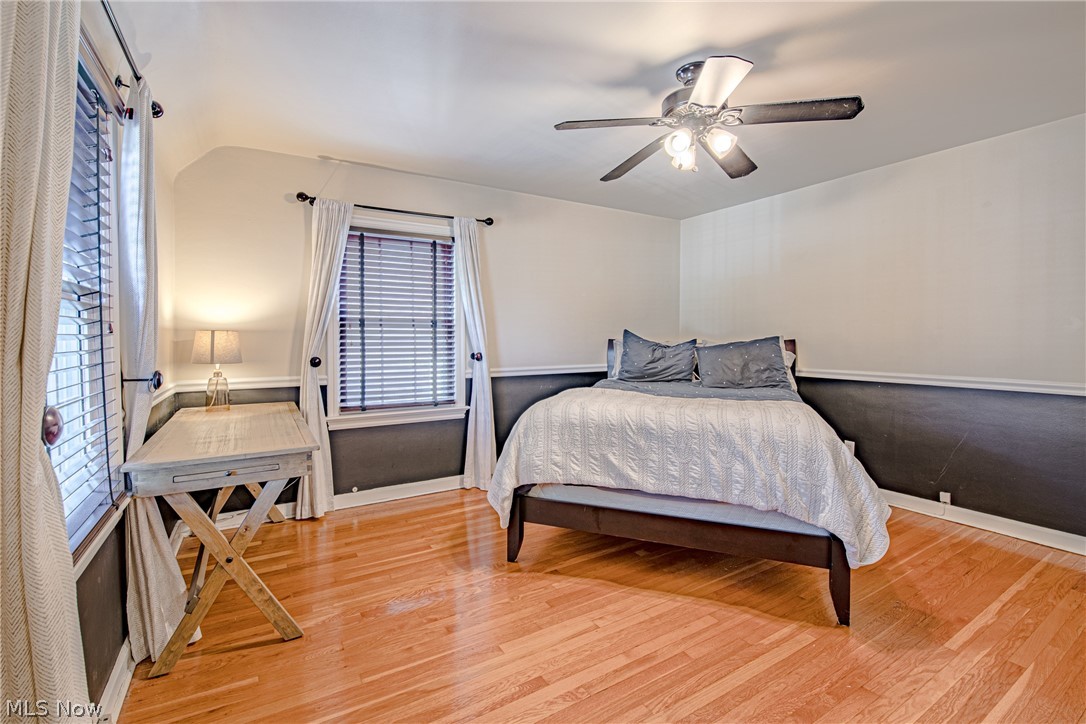 2445 Traymore Road Cleveland, OH 44118 - Photo 22 of 35