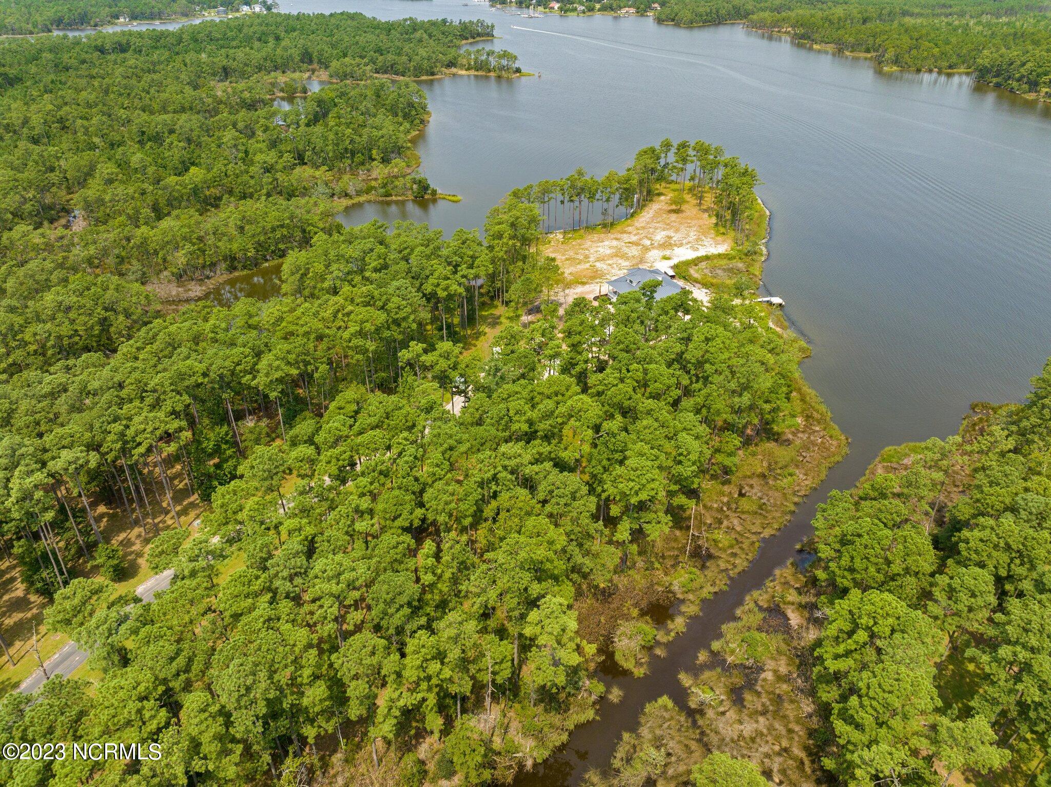 142 Broadview Point Oriental, NC 28571 - Photo 5 of 36 7-web-or-mls-DJI_0030