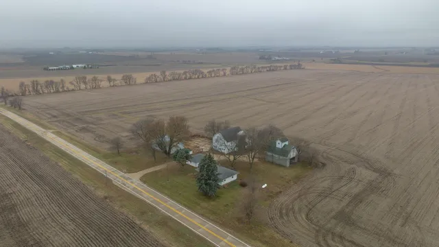$225,000 | 2610 Klinger Road, Pecatonica, IL 61063