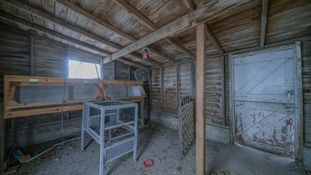 $225,000 | 2610 Klinger Road, Pecatonica, IL 61063