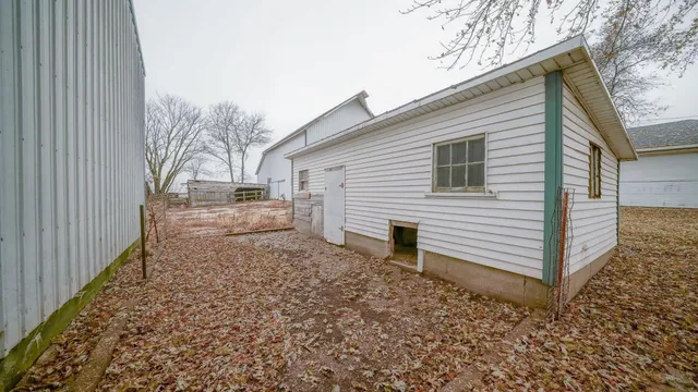 $225,000 | 2610 Klinger Road, Pecatonica, IL 61063