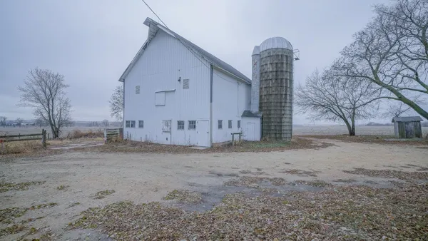 $200,000 | 2610 Klinger Road, Pecatonica, IL 61063