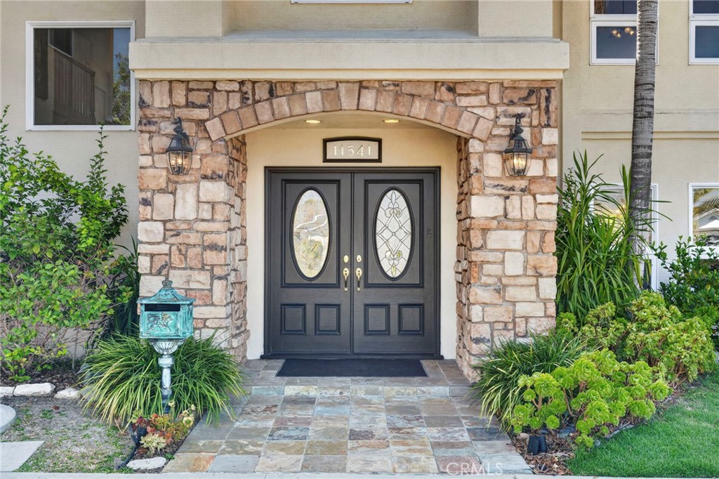 11541 Donovan Road Rossmoor, CA 90720 - Photo 5 of 113