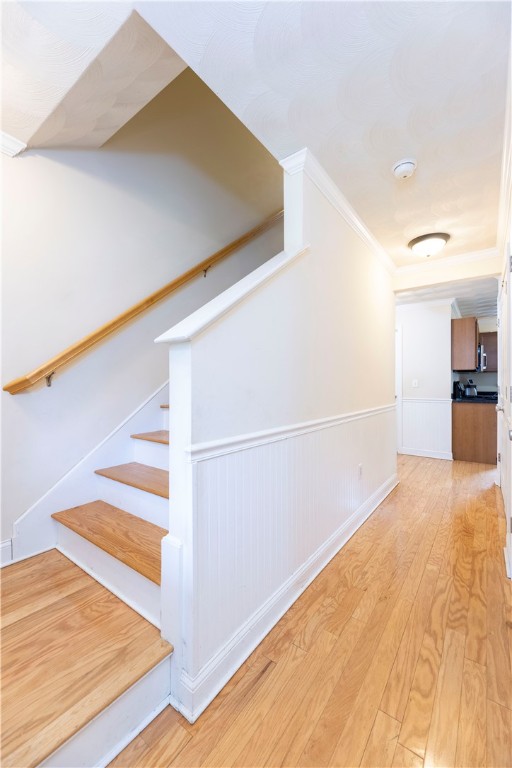 18 Betony Road Narragansett, RI 02874 - Photo 15 of 31 Entry