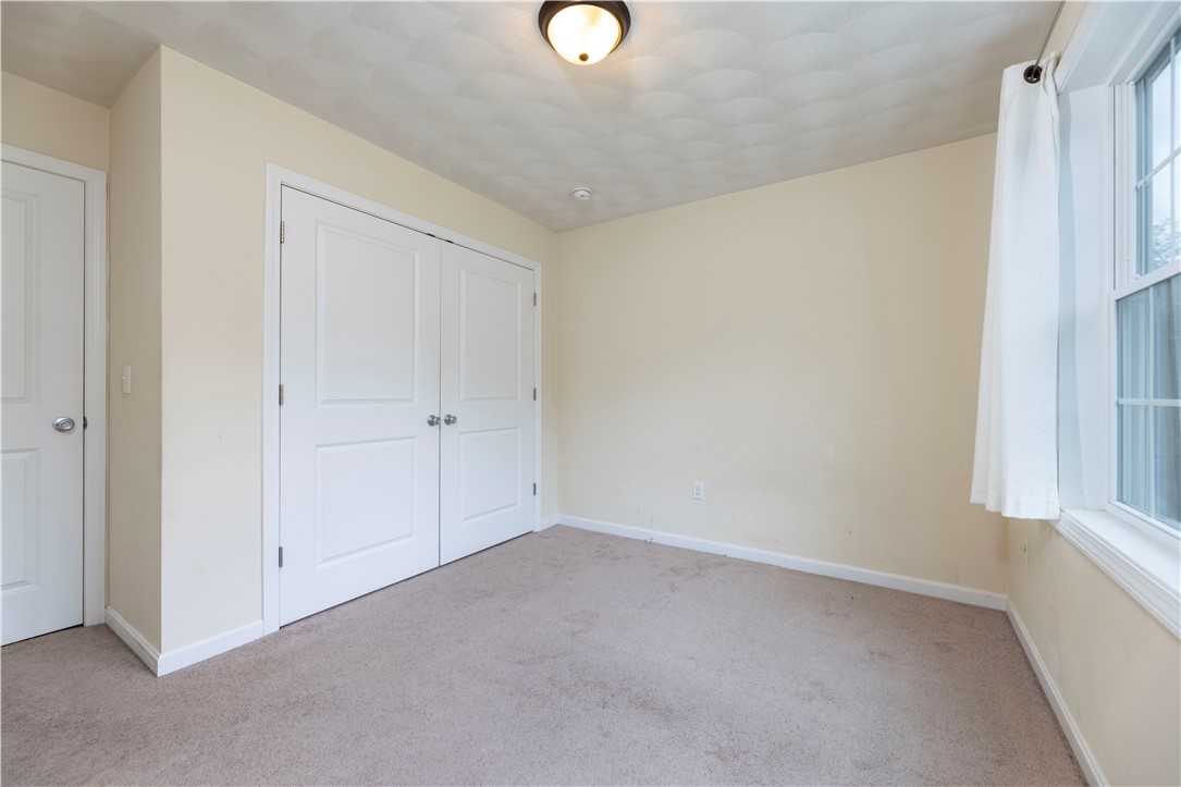 18 Betony Road Narragansett, RI 02874 - Photo 18 of 31 Second bedroom