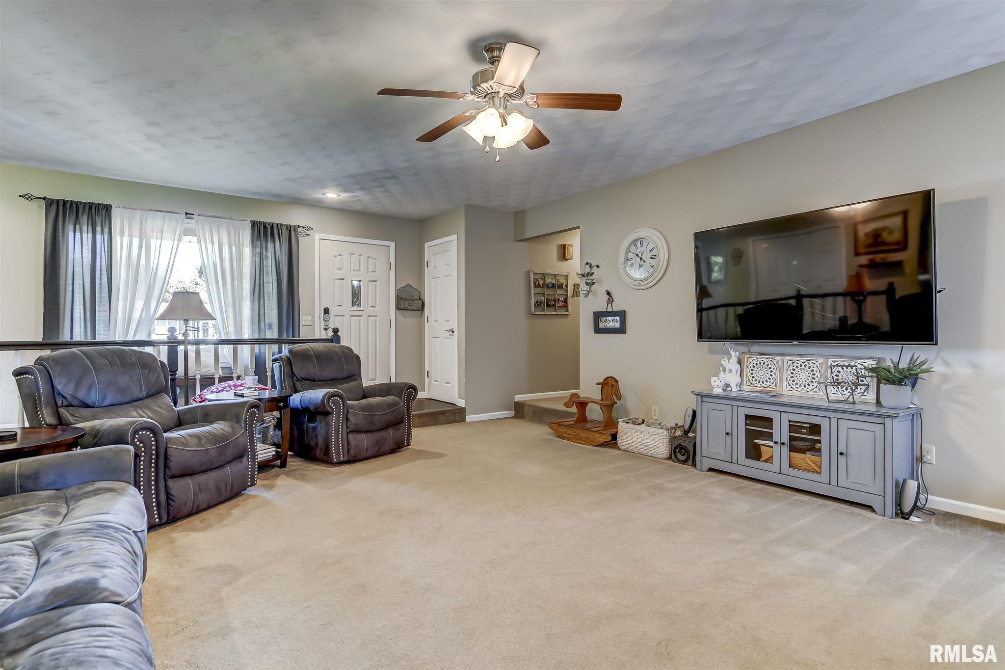 1124 Lenhart Road Springfield, IL 62711 - Photo 5 of 38 Gallery Image 5