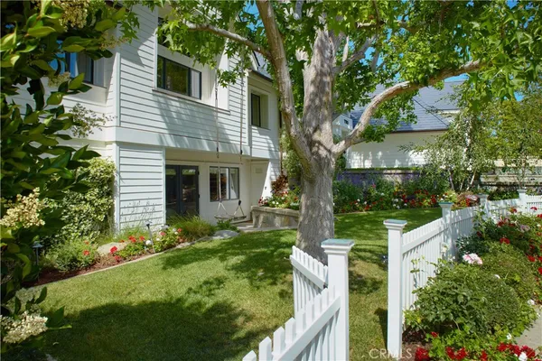 $14,995,000 | 2 Royal St George Road, Newport Beach, CA 92660