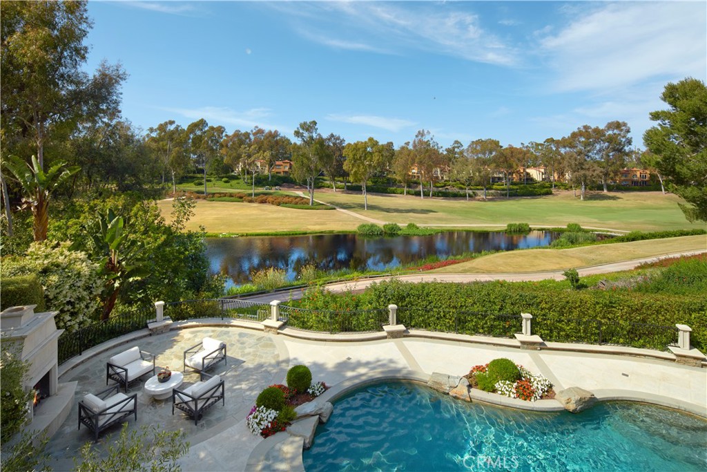 2 Royal St George Road Newport Beach, CA 92660 - Photo 38 of 51