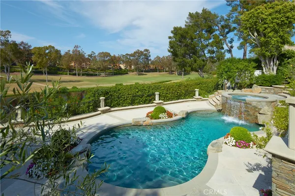 $14,995,000 | 2 Royal St George Road, Newport Beach, CA 92660