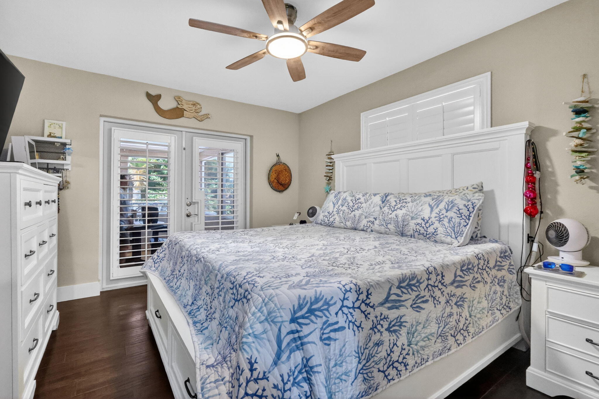 2843 Worcester Road Lake Worth, FL 33462 - Photo 9 of 24 Primary Bedroom