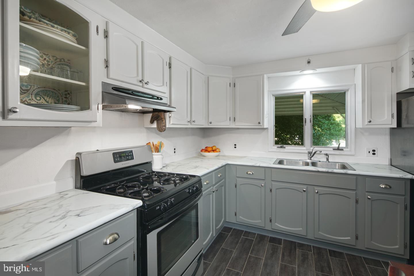 147 Upper Ferry Road Ewing, NJ 08618 - Photo 17 of 25 Kitchen