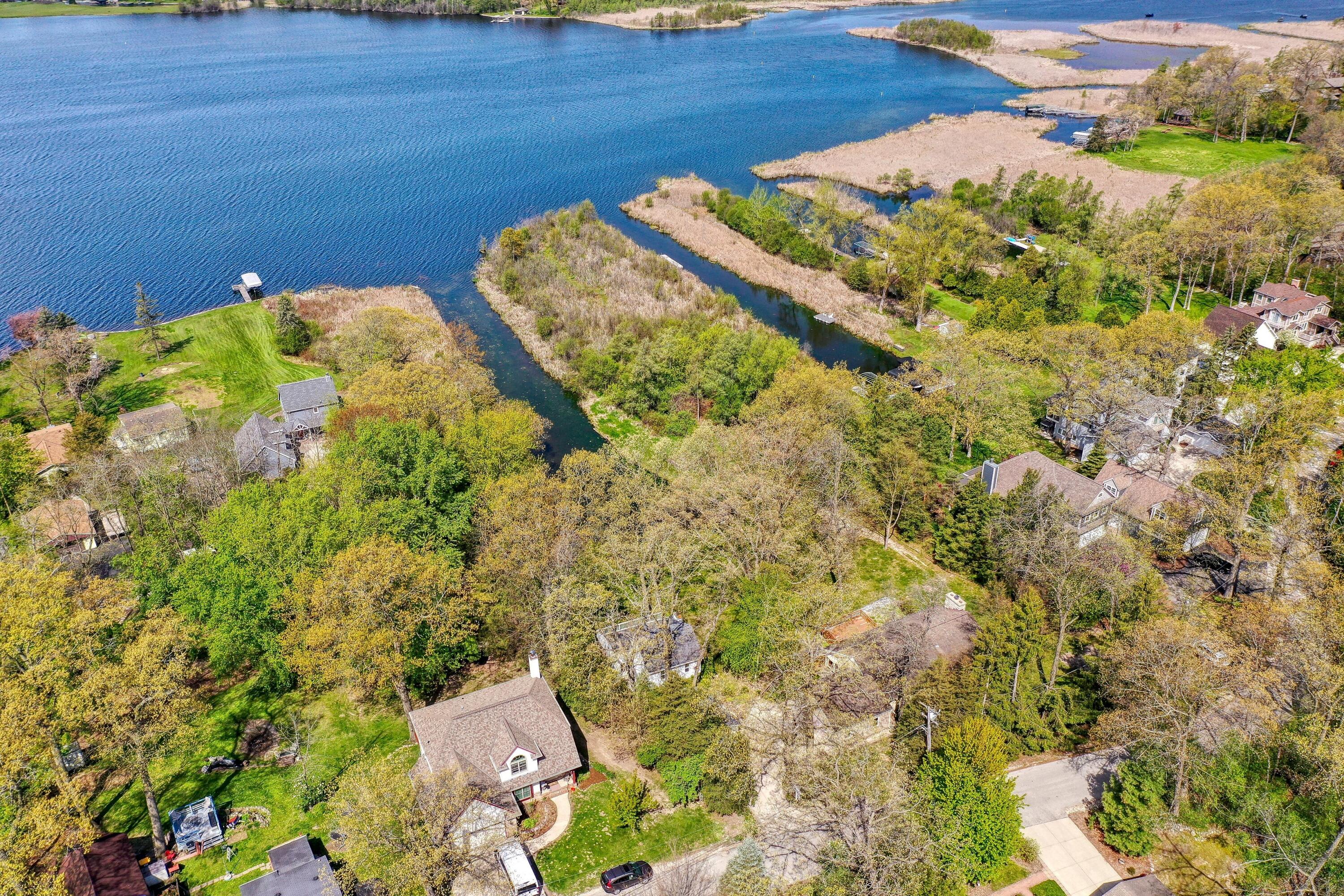 3513 Ridge Drive Delafield, WI 53029 - Photo 7 of 13 A_6