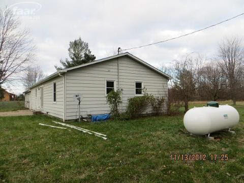 12830 Barnes Road Byron, MI 48418 - Photo 18 of 18 20195888-17.JPG