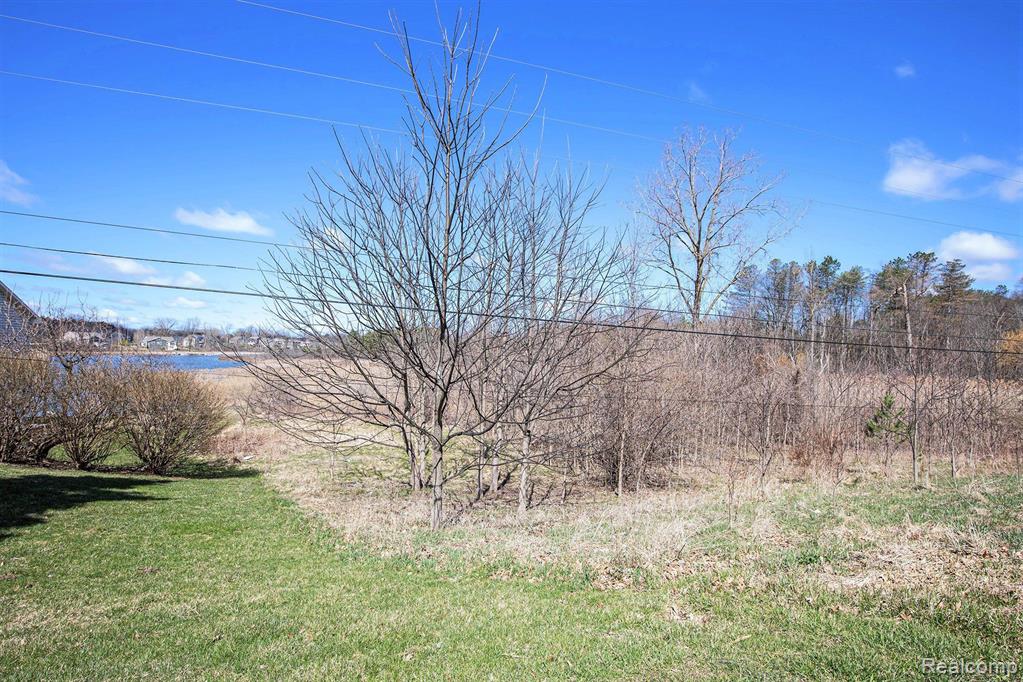 1 Butcher Road Fenton, MI 48430 - Photo 7 of 14