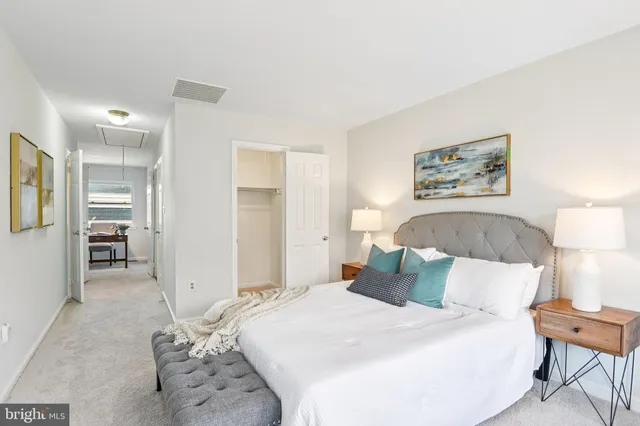 $935,000 | 1830 North Ode Street, Arlington, VA 22209