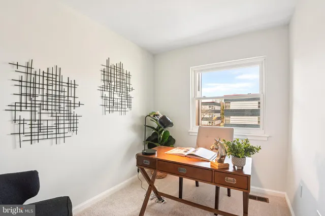 $935,000 | 1830 North Ode Street, Arlington, VA 22209